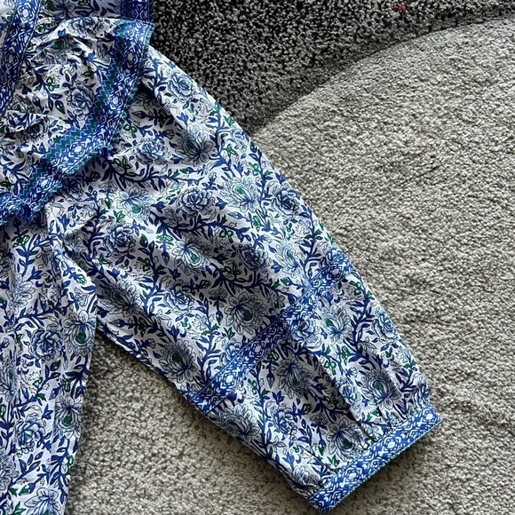 LOFT Blue Floral Shirt Top - Picture 3 of 4